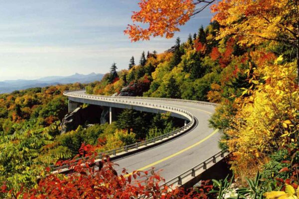 Best Scenic Drives in the U.S. for a Road Trip