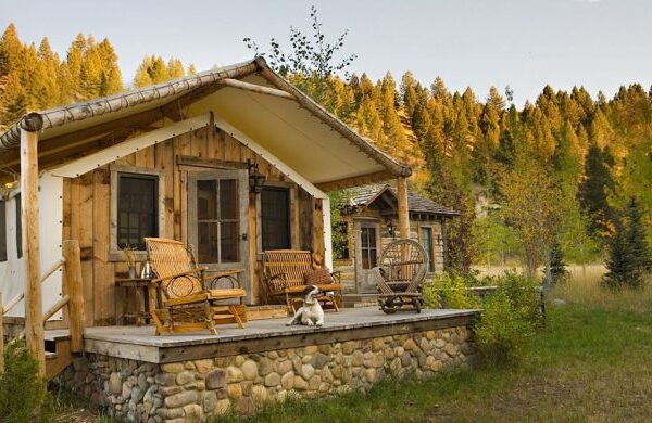 Budget-Friendly Cabins That Feel Like a Luxury Stay