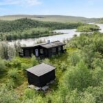 Scenic Cabin Escapes in Nature