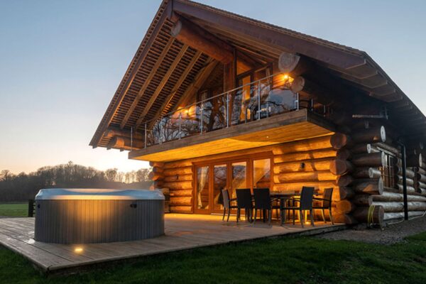 The Best Cabins with Hot Tubs for Relaxation