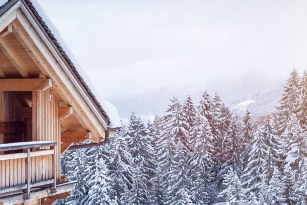 Winter Wonderland: Best Cabins for a Snowy Retreat Winter Wonderland: Best Cabins for a Snowy Retreat
